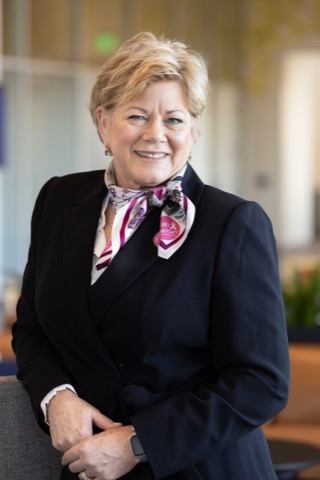 Julie Zatizabal